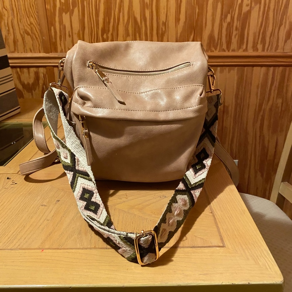 Moda Luxe~ Riley Crossbody Backpack Purse